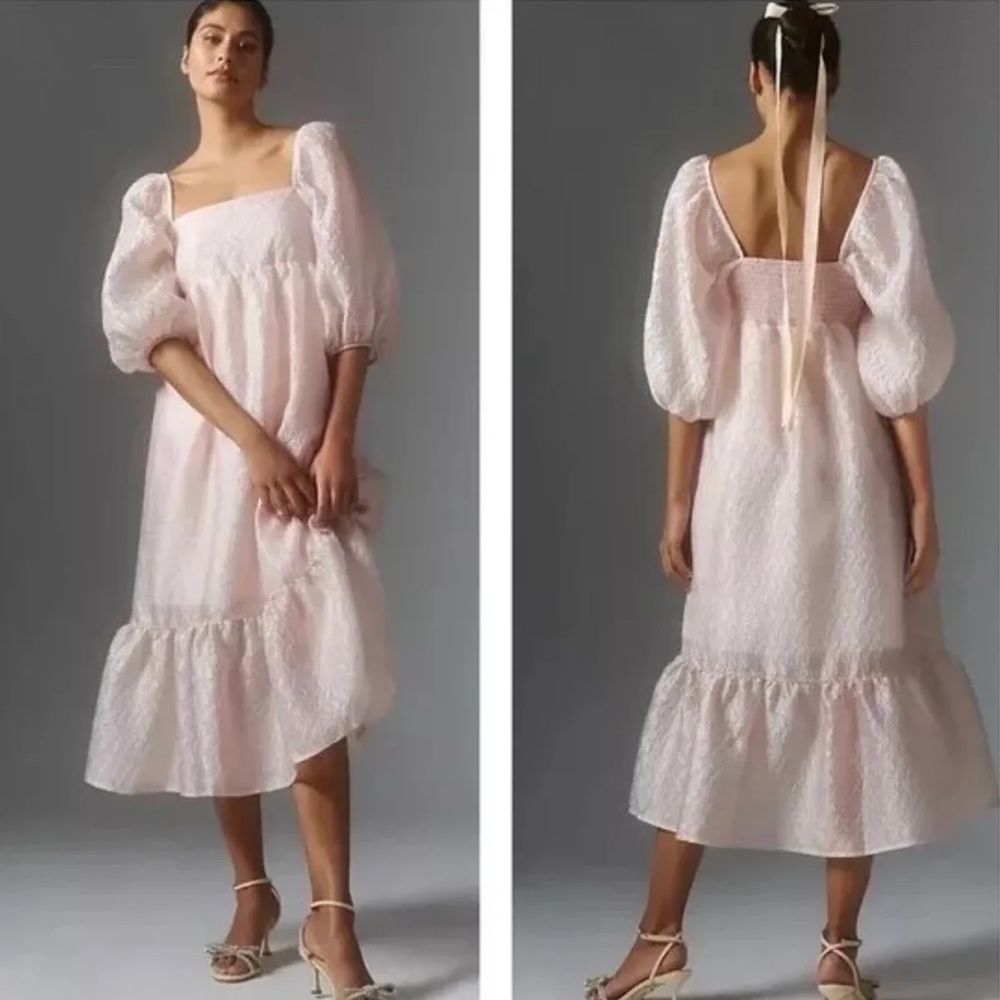Anthropology Light Pink Textured Cinch Back Square Neck Dress W Pockets Size XS